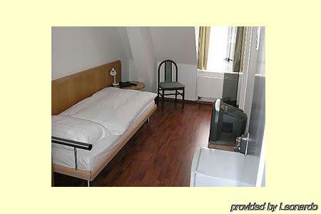 Hotel Regina Zurich Bagian luar foto
