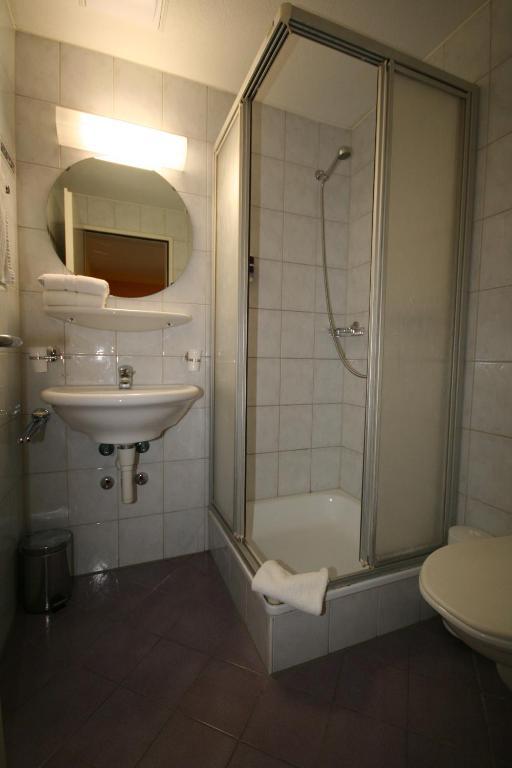 Hotel Regina Zurich Ruang foto